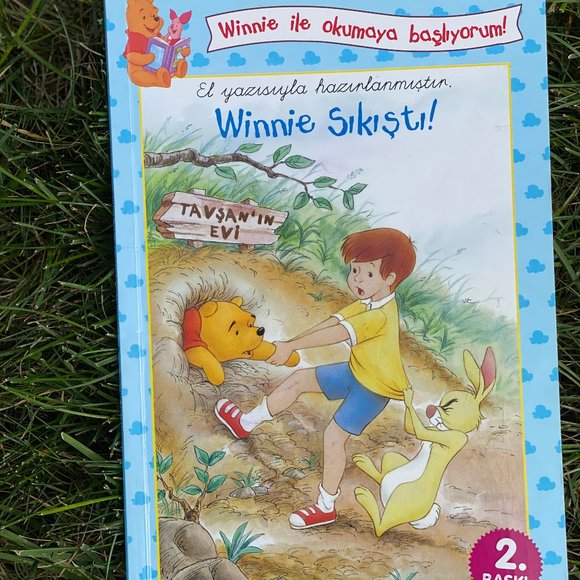 Winnie The Pooh Collection written in Turkish!! - Picture 4 of 7